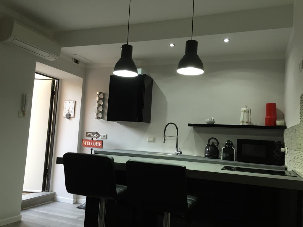 Kibilu - Via Confalonieri - Stazione Garibaldi - Zona Isola Milán Habitación foto